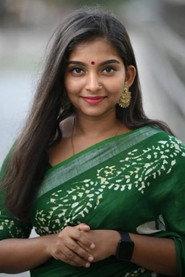 Aiswarya Anilkumar as Azhaki in Piranthanaal Vazhthukal 