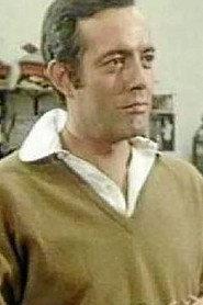 José Yepes as Policía 1º in Jarabo 1985