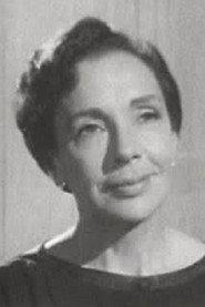 Hortensia Santoveña as Doña Tula in The Crows are Grieving 1965