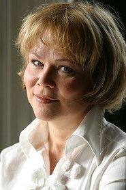 Tinna Gunnlaugsdóttir as Mother in As in Heaven 1992