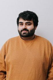 Momo Daud as Restaurant Patron #2 in Tomato Frog 