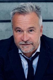Thomas Darchinger as Fred Dorfer in Die Tote aus der Schlucht 2015