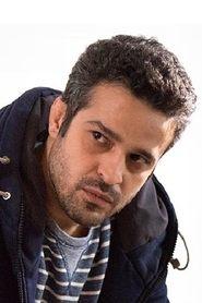 Mojtaba Pirzadeh as Faroogh in Rona, Azim's Mother 2018