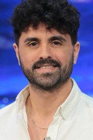 Nour Zitouni as  in sideways 2010