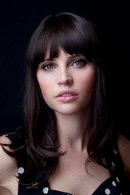 Felicity Jones as Sully in The Midnight Sky 2020