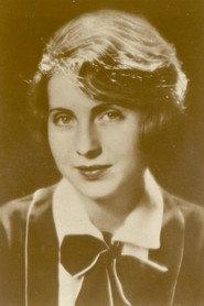 Ilse Stobrawa as Magret in Hurra, ich bin Papa 1939