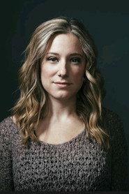 Kelsey Cooke as Edna in Back to Bridgewood 2024