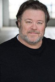 Stephen Grenley as Phil in Outside In 2018