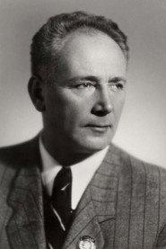 Leonid Rakhlenko as Bakhmutskiy in Stepan Kolchugin 1957