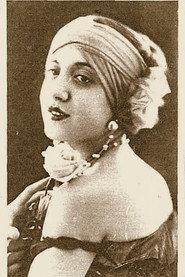 Ana Lasalle as Matilde in Mujeres casadas 1954