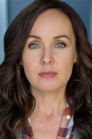Jennifer Bonner as Brooke Waters in Love on the Reef 2023