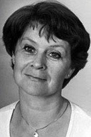 Anna Zharova as Ганичка in Unripe Raspberries 1985