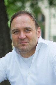 Kurt Schmidinger as Self - Food Scientist in Vegan Alert: A Boom and its Dangers 2021