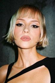Angèle as Self : Interviewed in Stromae en intimité 2024