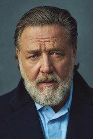 Russell Crowe as Maximus in Gladiator 2000