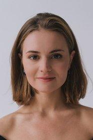 Anastasiya Grachyova as Masha in Break 2019