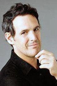 Ignacio Gadano as Padre in Rey de todos los mares 1993