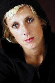 Sam Bettens as Herself in Frank Boeijen - Live In Antwerpen 2004