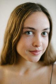 Eleni McDonald as Young Helena in The Aegean 2024