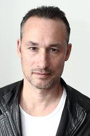 Fernando Abadie as Conserje in The Apartment 2023