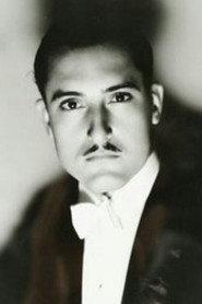 José Crespo as Juan in Joy Street 1929