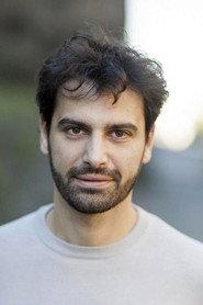 Dario Leone as I Amico Marchisio in Nemmeno Il Destino 2004