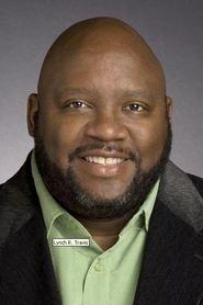 Lynch R. Travis as Larry (as Lynch Travis) in Guest Artist 2019