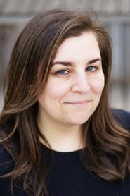 Nicole Drespel as The Clinger in Musie 