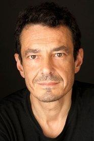 João Cabral as in A Mulher que Morreu de Pé 2025