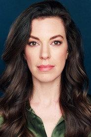 Amy Blackman as Mom in Goldilocks 2022