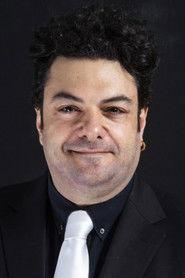 Barış Kıralioğlu as Rasim in The Classy Bride 2018