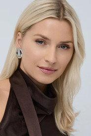 Lena Gercke as Lisa Wimmer in Ketapan 2017