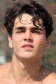 Xande Valois as Antonio in Through the Shadow 2015