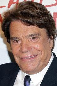 Bernard Tapie as François Dumoulin in Un beau salaud 2004