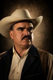 Emilio Franco as  in Carrera perdida 2009