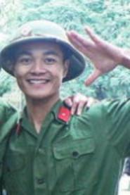 Lê Văn Thơm as Thành in The Scent of Burning Grass 2012