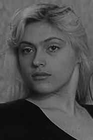 Yekaterina Kmit as in 4:0 Tanechka Ahead 1982