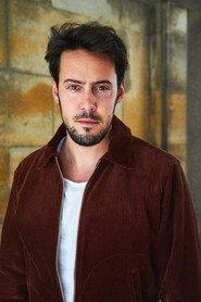 Dominik Raneburger as Alex Yüsüf-Demir in Tod in Tirol 2025