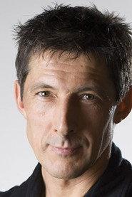 Peter Wingfield as Dr. Ivan Slavicky in Catwoman 2004