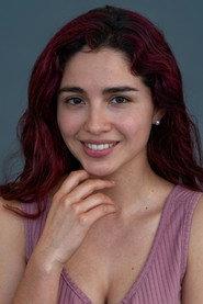 Andrea Moncayo as Yvette in Entre Actores 2025