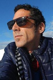 Andrés Luciano Calderón as Cameraman in El circulo negro 2006