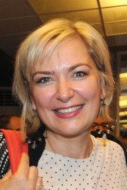 Rita Antonopoulou as Ειρήνη in Onslaught 2016