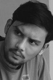Ismu Tanjung as Arif in Jo Sahabat Sejati 2022