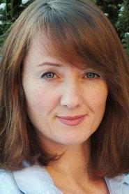 Vicki Liddelle as Roberta Roslyn in Far from the Apple Tree 2019