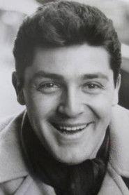 Beklan Algan as in Sevmek Seni 1965