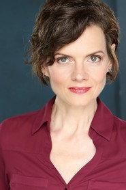 Gail Rastorfer as Aubrey in Bob's Best Friends