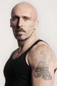 Martín Aslan as Nazi 2 in Delito de odio 2021