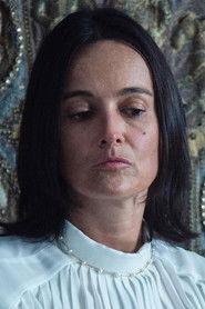 Alejandra Colom as Periodista in La Llorona 2019
