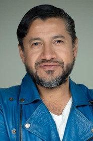 Luis Fuquen as  in Animalario 2012
