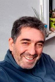 Héctor Francinella as Barman in Ginebra tales 2025
